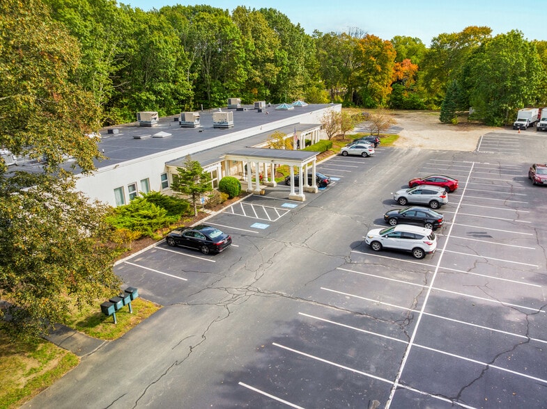 Primary Photo Of 56 Winthrop St, Concord Medical For Lease