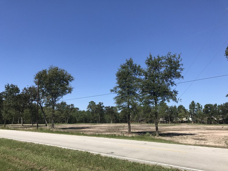 More Photos Of 0 Lakeville Dr, Kingwood Land For Sale