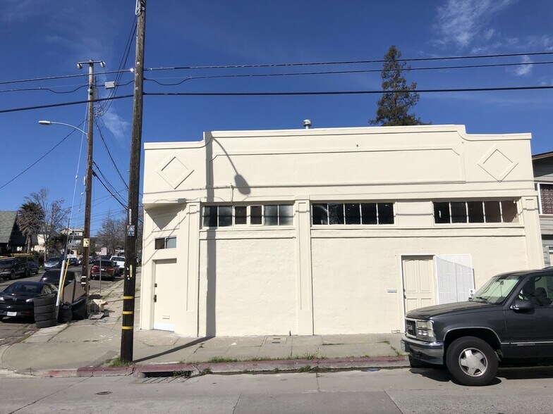 More Photos Of 2501-2503 14th Ave, Oakland Freestanding For Lease