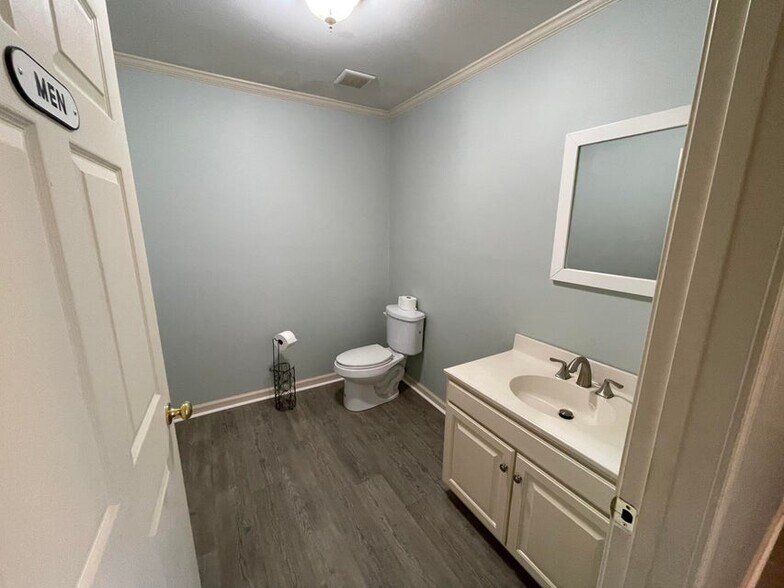 More Photos Of 1589 MS-178, Myrtle Research And Development For Sale