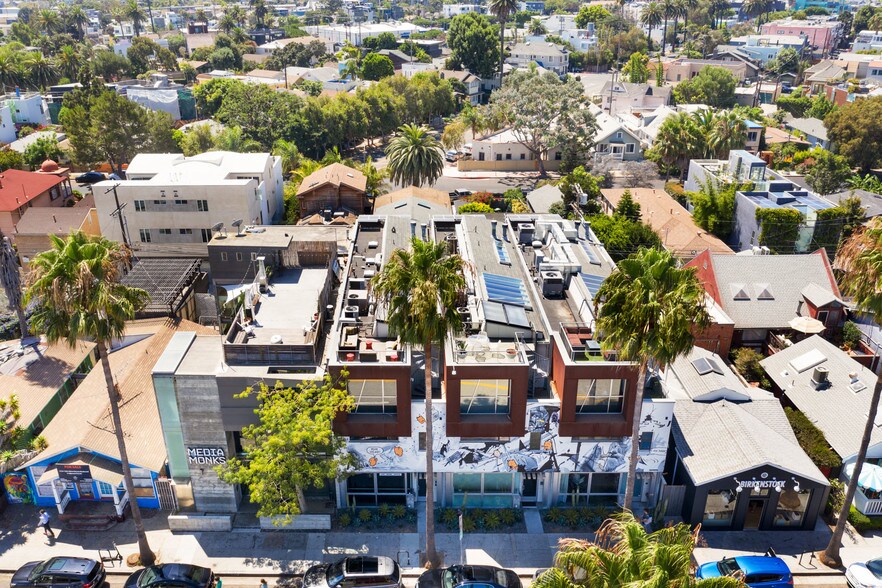 More Photos Of 1212 Abbot Kinney Blvd, Venice Loft Creative Space For Sale