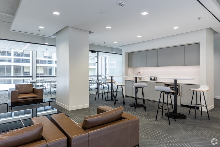 More Photos Of 8320 Old Courthouse Rd, Vienna Office For Lease