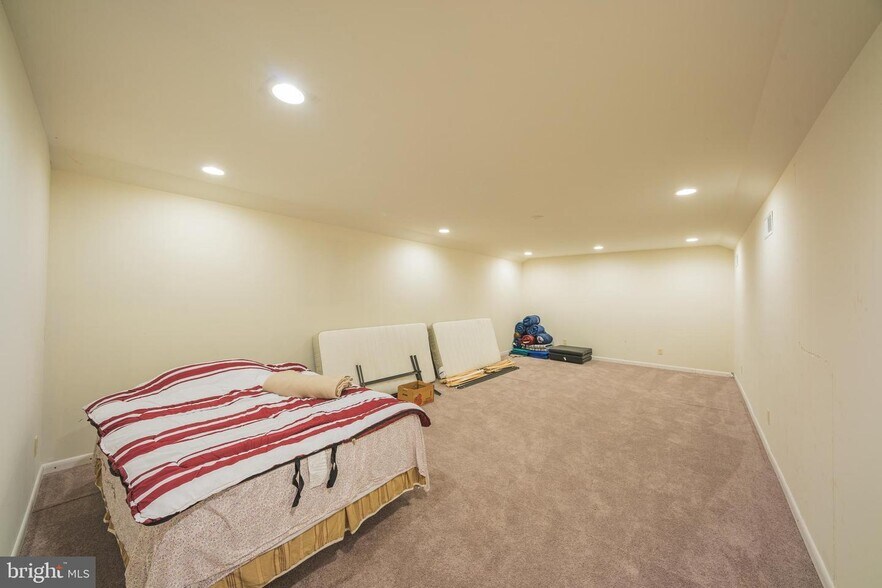 More Photos Of 895 Fishers rd, Maurertown Land For Sale