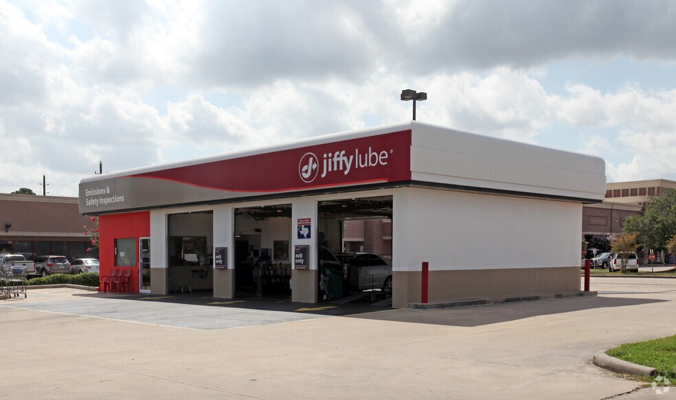 More Photos Of 18500 Kuykendahl Rd, Spring Unknown For Lease