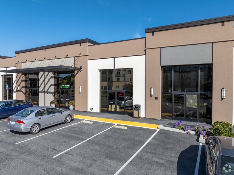 More Photos Of 835 E San Carlos Ave, San Carlos Manufacturing For Lease