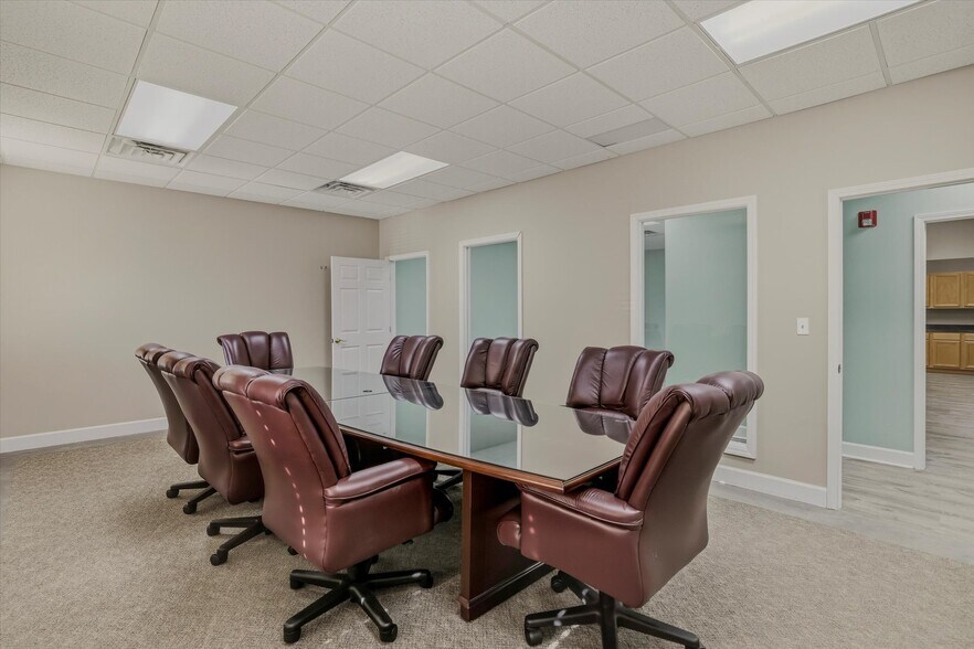 More Photos Of 2457 Care Dr, Tallahassee Office For Lease