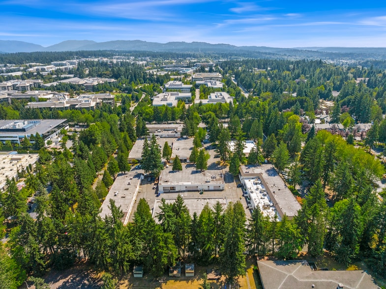 More Photos Of 4002-4014 148th Ave NE, Redmond Unknown For Lease