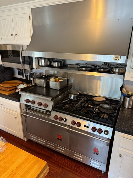 More Photos Of 10580 Dickson Rd, Plymouth Winery Vineyard For Sale
