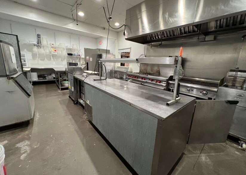 More Photos Of 8291 Savannah Hwy Hwy, Norway Restaurant For Sale