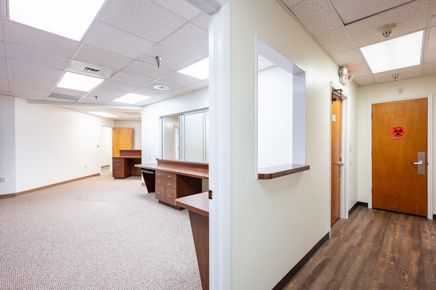 More Photos Of 6719 Gall Blvd, Zephyrhills Medical For Sale