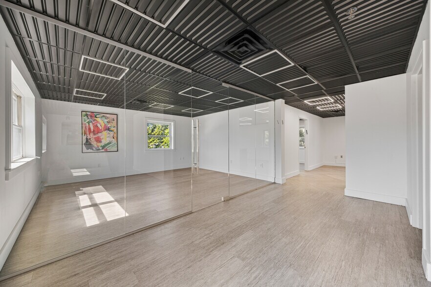 More Photos Of , New City Office For Sale