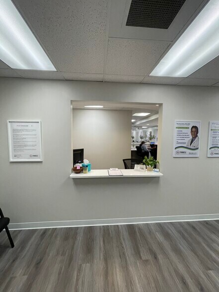 More Photos Of 3700 Washington St, Hollywood Medical For Lease