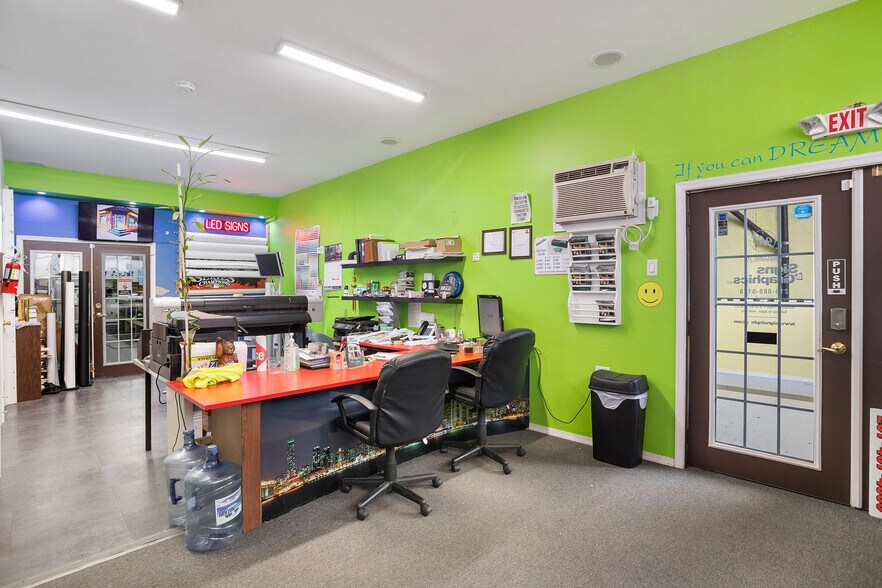 More Photos Of 3546-3548 N 5th St, Philadelphia Flex For Sale