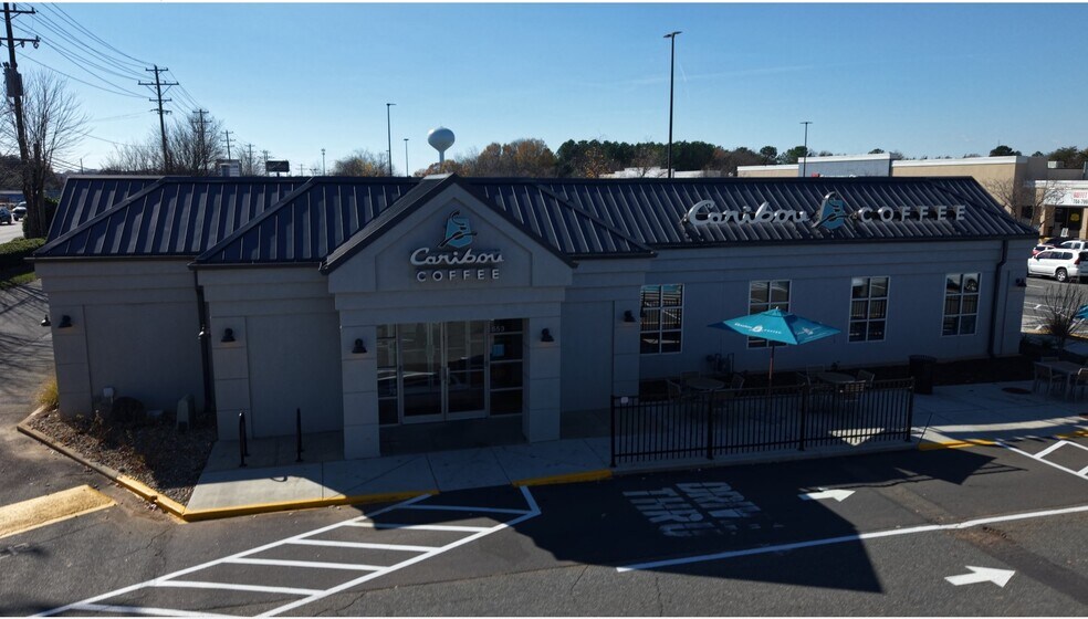 More Photos Of 539A-539F E Plaza Dr, Mooresville Unknown For Lease