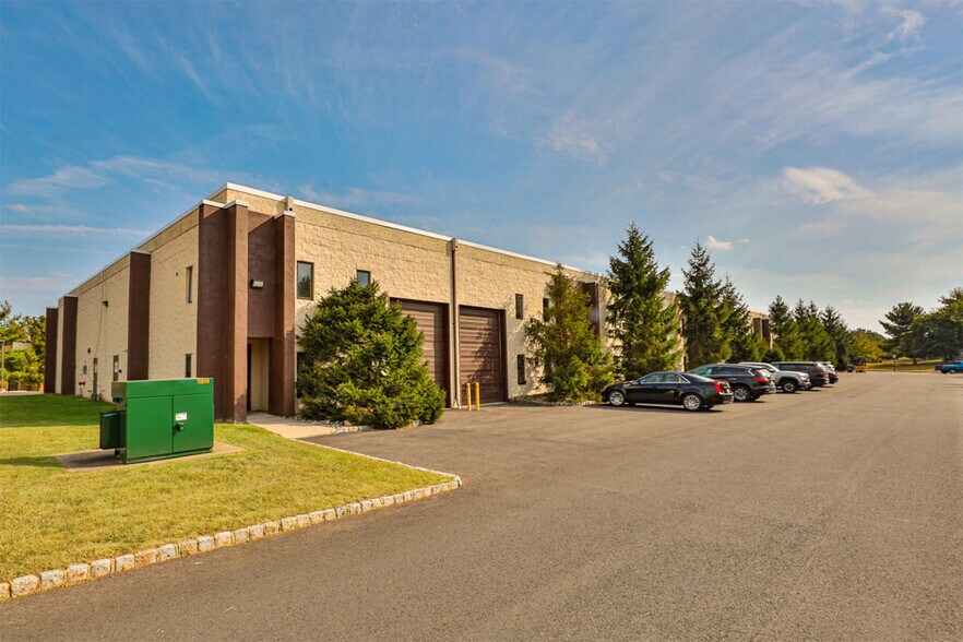 More Photos Of 5 Ilene Ct, Hillsborough Unknown For Lease