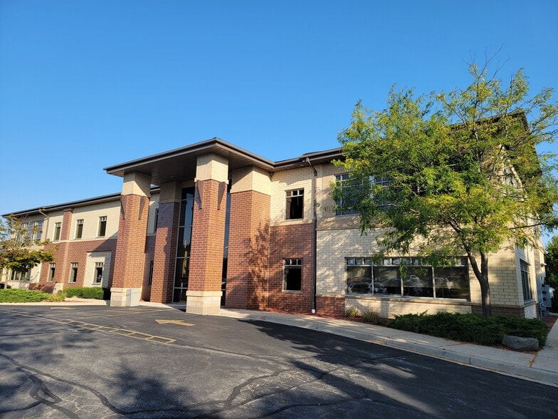 Primary Photo Of 12555 W National Ave, New Berlin Medical For Lease