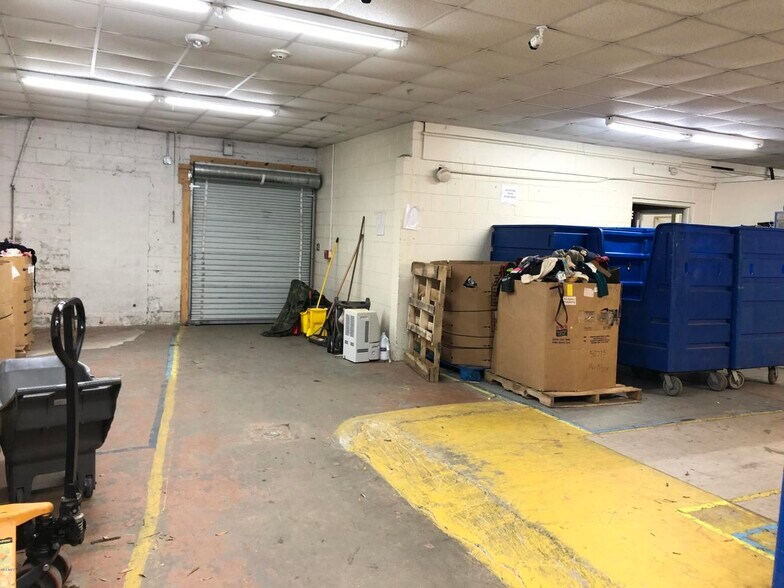 More Photos Of 12100 Highway 49, Gulfport Storefront For Lease