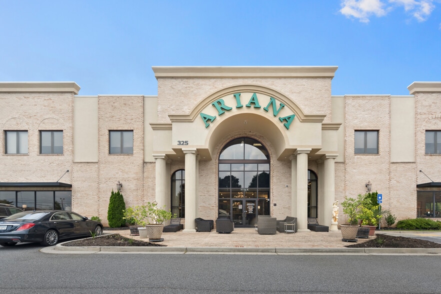 More Photos Of 325 Brannon Rd, Cumming Unknown For Lease