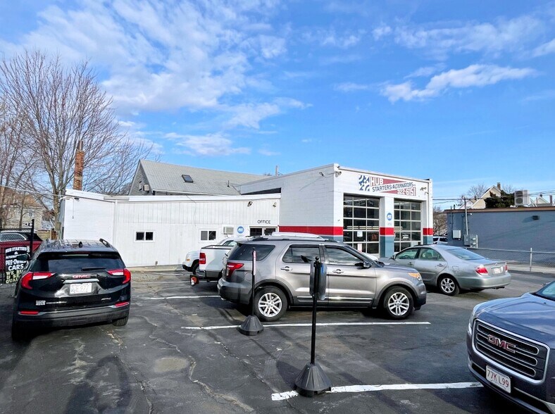 More Photos Of 170 Broadway, Malden Specialty For Sale