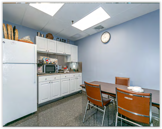 More Photos Of 675 Main St, Westbury Manufacturing For Lease