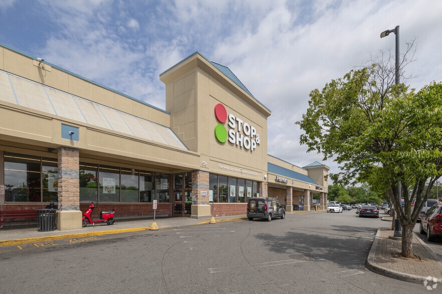 More Photos Of 134-40 Springfield Blvd, Springfield Gardens Freestanding For Lease