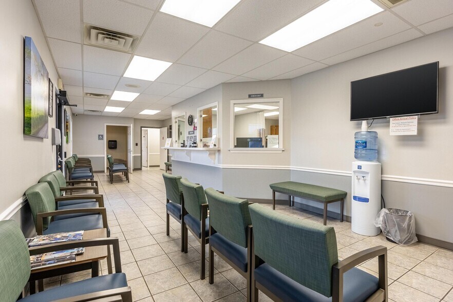 More Photos Of 1420 Fritz St SE, Cleveland Medical For Sale