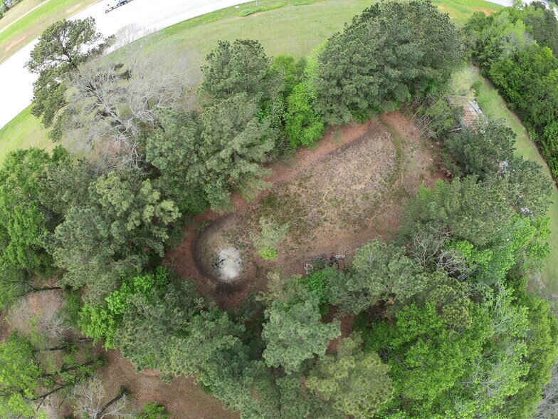 More Photos Of 15821 Tx-75, Willis Land For Sale