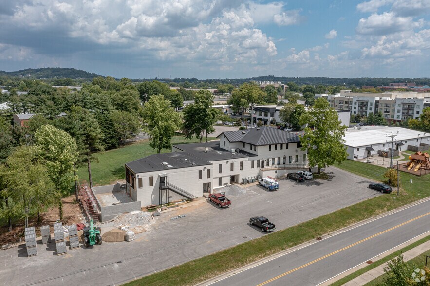 More Photos Of 307 Southgate Ct, Brentwood Medical For Sale