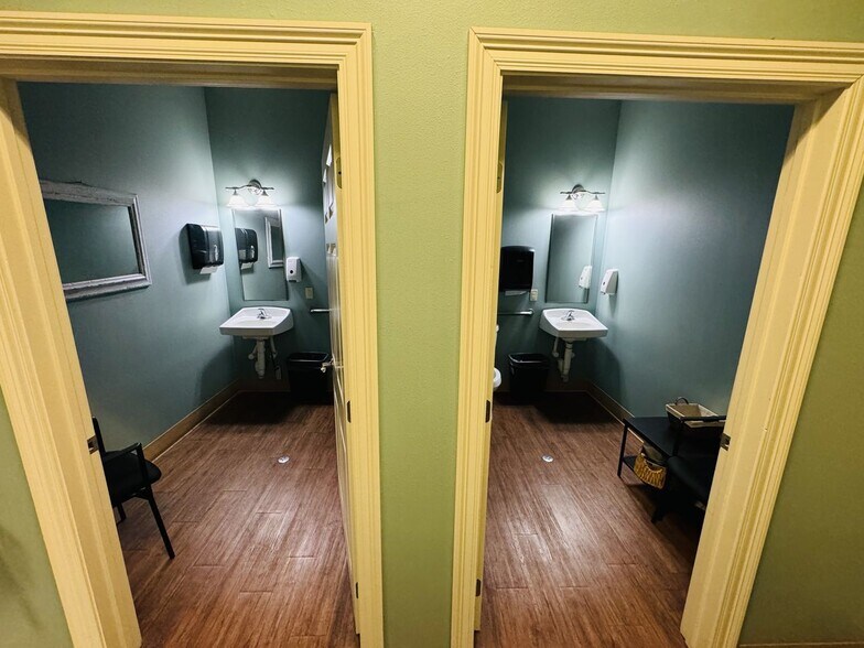 More Photos Of 56 Starbrush Cir, Covington Medical For Sale