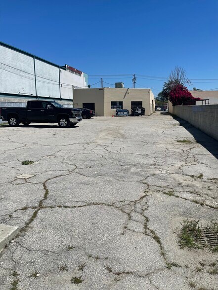 More Photos Of 6115-6119 Lankershim Blvd, North Hollywood Warehouse For Sale