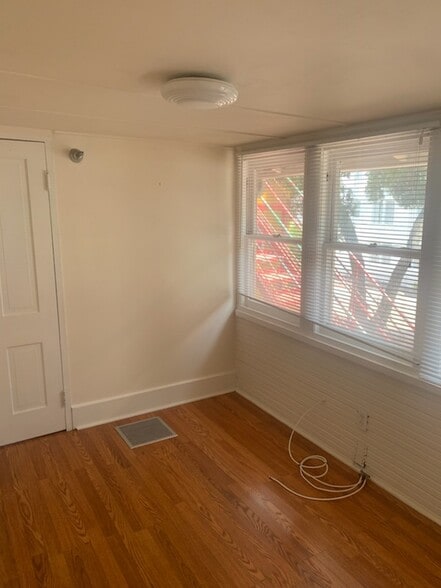 More Photos Of 233 3rd St N, Saint Petersburg Office For Lease