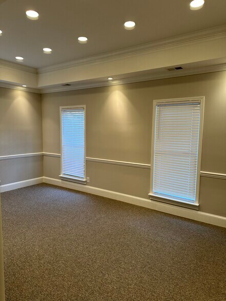 More Photos Of 1849 Peeler Rd, Dunwoody Medical For Lease