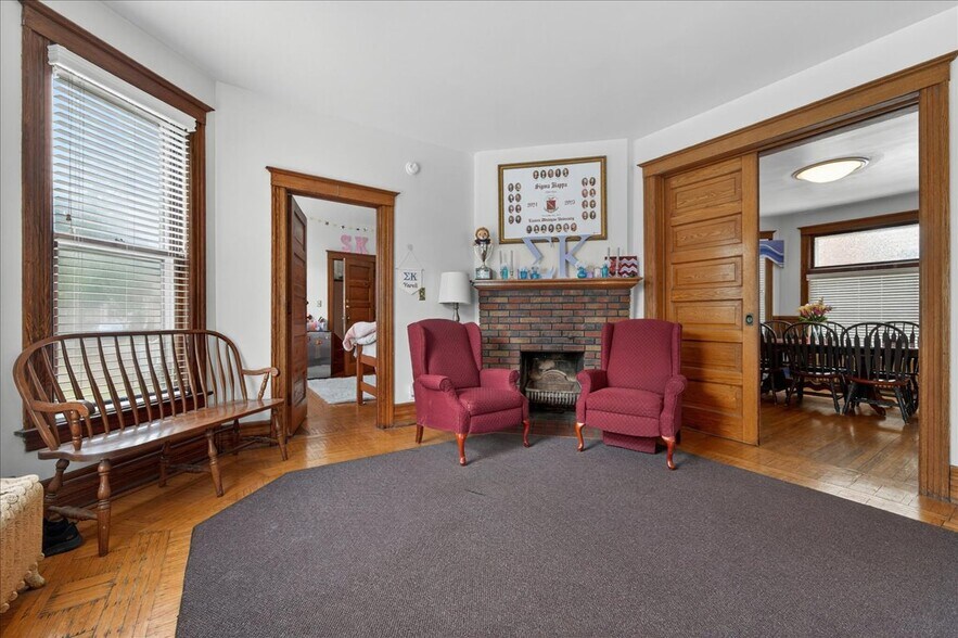 More Photos Of 415 W Forest Ave, Ypsilanti Sorority Fraternity House For Sale