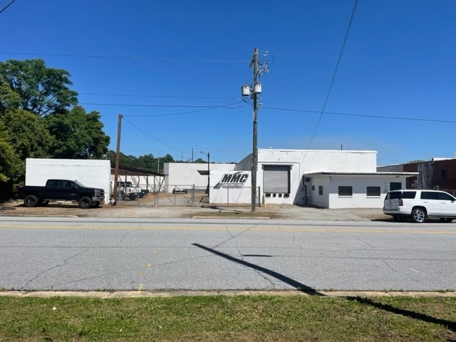 More Photos Of 924 9th Ave, Columbus Warehouse For Sale