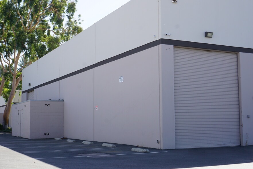 More Photos Of 9624-9634 Hermosa Ave, Rancho Cucamonga Unknown For Lease