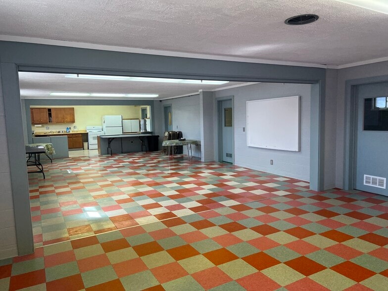 More Photos Of 4494 Morrish Rd, Swartz Creek Daycare Center For Sale