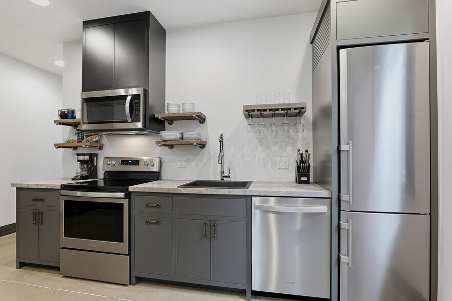 More Photos Of 171 E Rhine St, Elkhart Lake Apartments For Sale