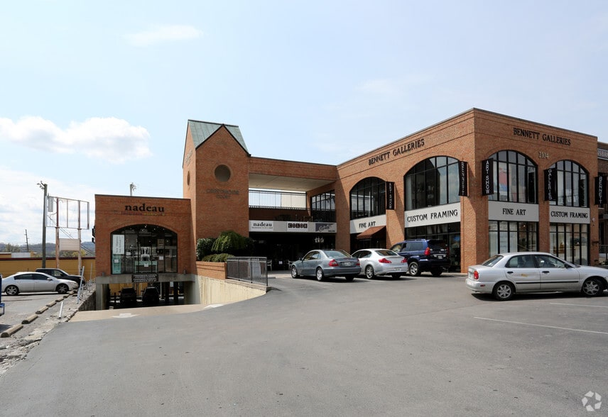 More Photos Of 2104 Crestmoor Rd, Nashville Freestanding For Lease