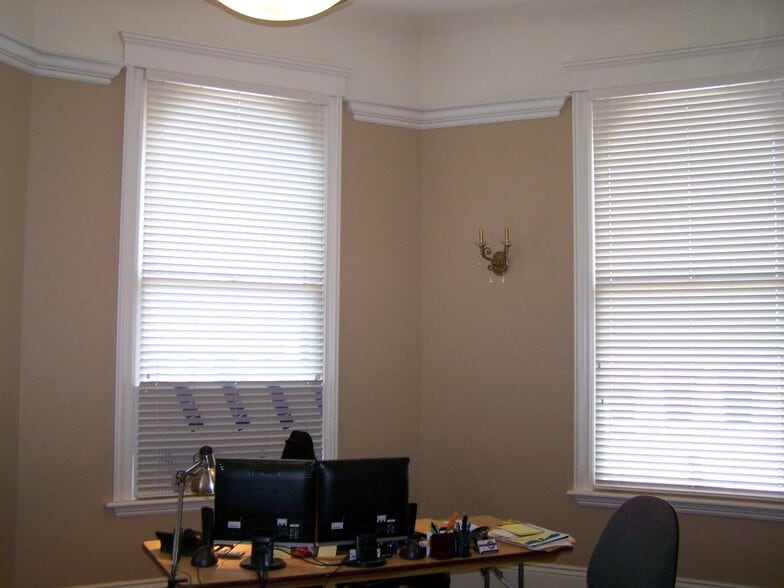 More Photos Of 1402 Park St, Alameda Office For Lease