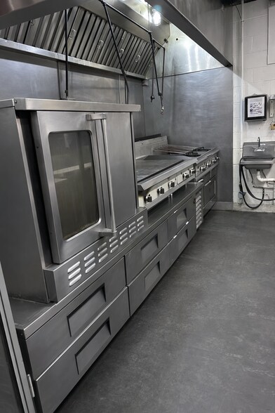 More Photos Of 1607 Magnolia Ave, Buena Vista General Retail For Sale