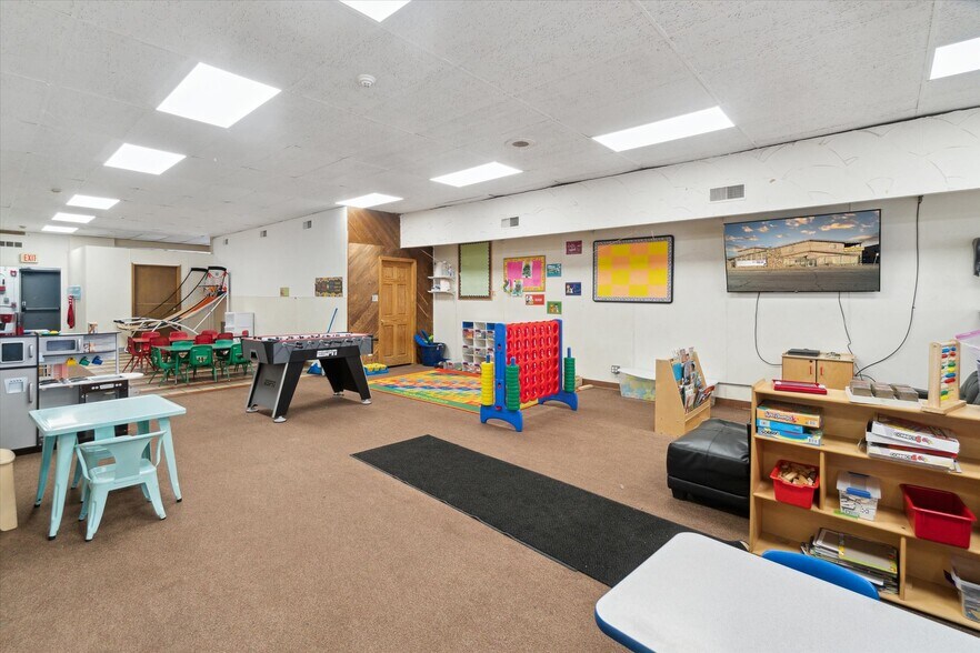 More Photos Of 4248 N 76th St, Milwaukee Storefront Retail Residential For Sale