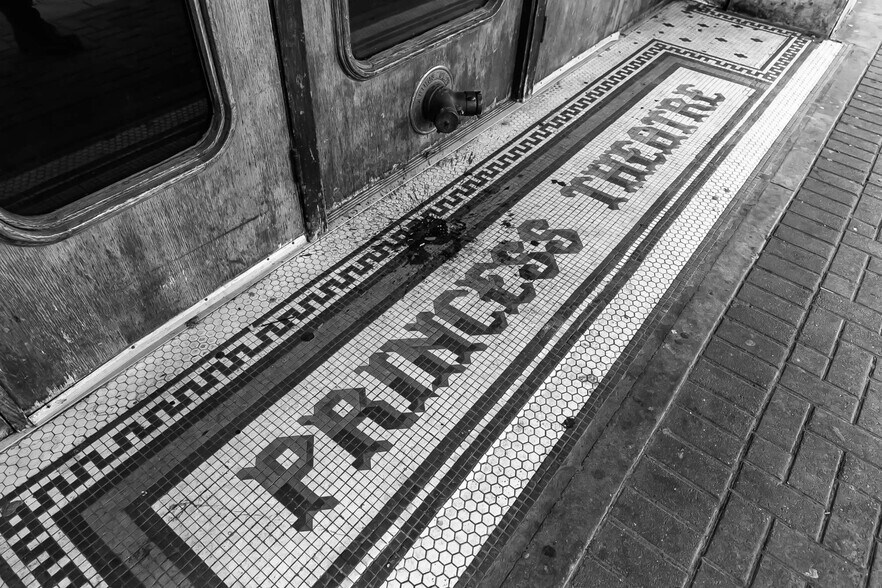 More Photos Of 10335 82 Av NW, Edmonton Movie Theatre For Lease