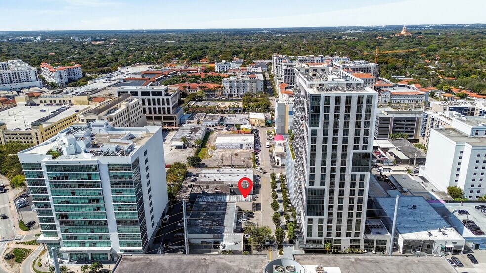 More Photos Of 3838 Shipping Ave, Miami Auto Repair For Sale