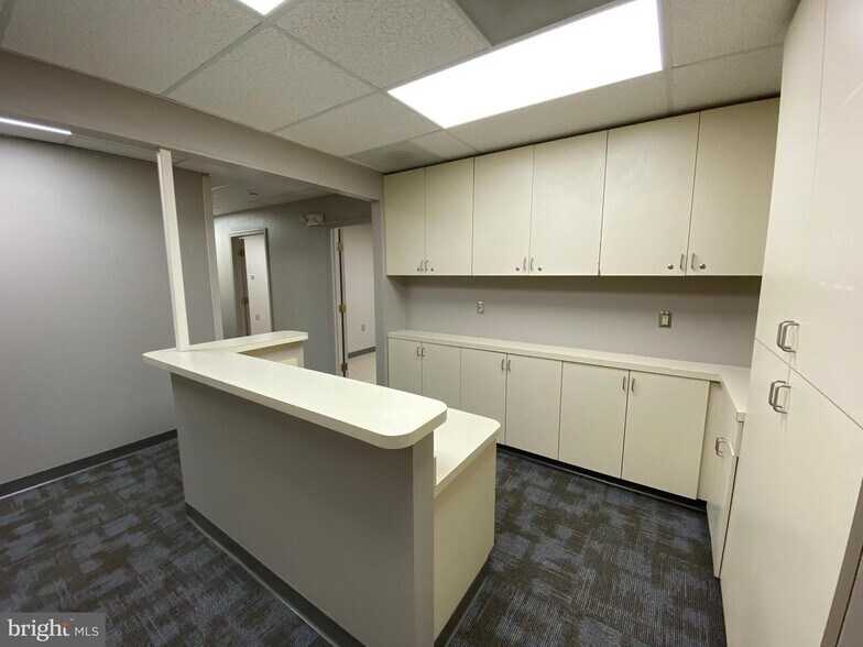 More Photos Of 20311 Lappans Rd, Boonsboro Medical For Sale