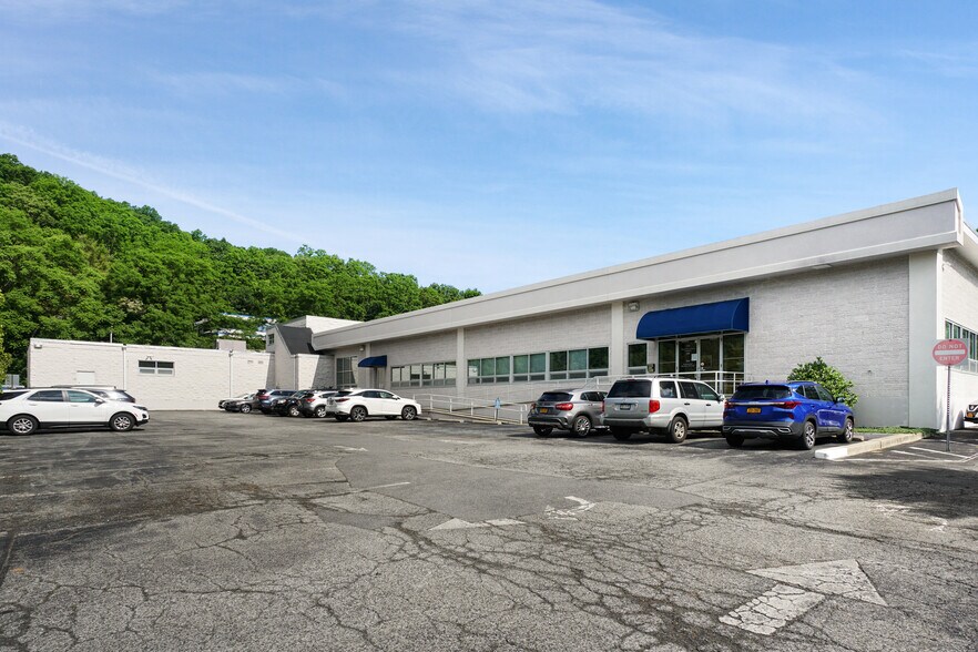 More Photos Of 185 Kisco Ave, Mount Kisco Light Manufacturing For Lease