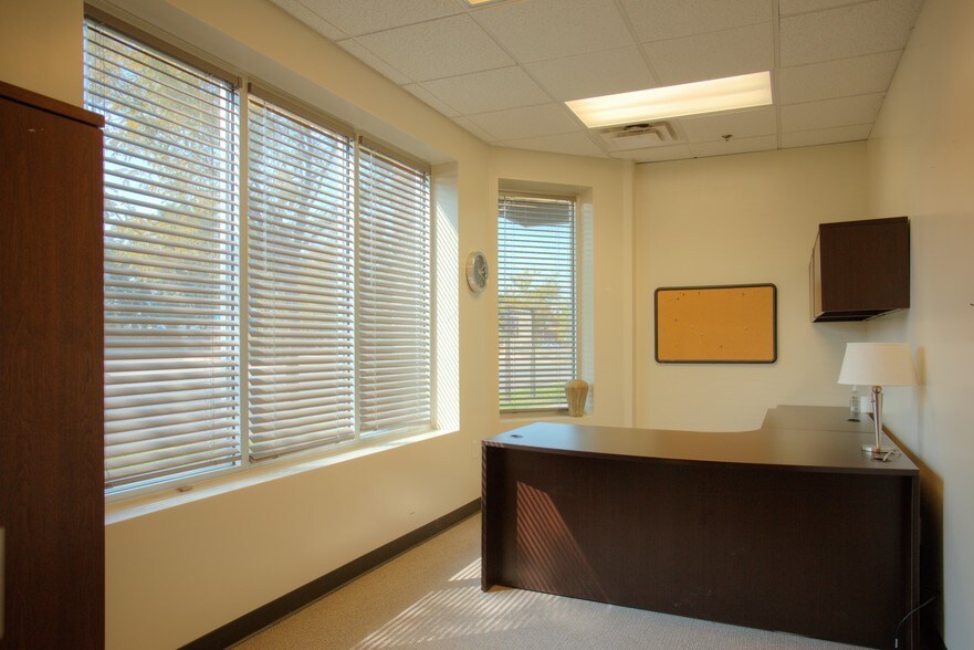 More Photos Of 3280 Downing St, Denver Apartments For Lease