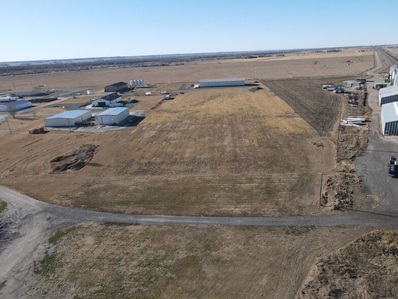 More Photos Of 504 O St, Cozad Industrial For Sale