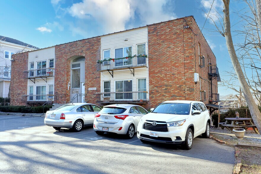 More Photos Of 575 N Main St, Fall River Apartments For Sale