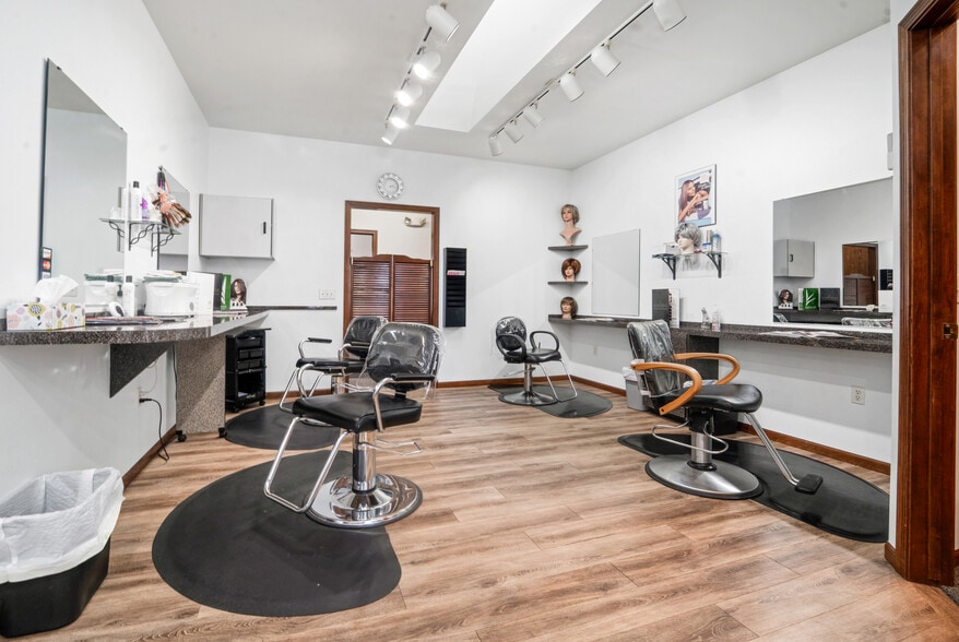 More Photos Of 155 W Menasha Ave, Whitelaw Freestanding For Sale