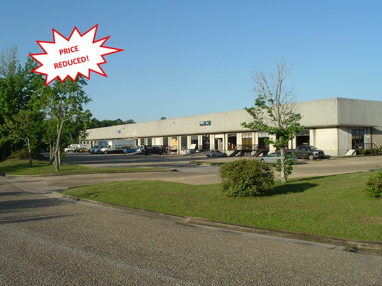 Primary Photo Of 981 Corporate Dr S, Mobile Distribution For Lease